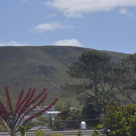 Hotel Harmony Place Hermanus Exterior foto
